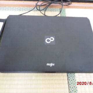 Core i5 SONY vaio VPCSE2AJ スリム(薄い)なPC