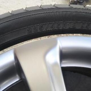 18インチＹＯＫOＨAＭAタイヤＥＣＯS付き
