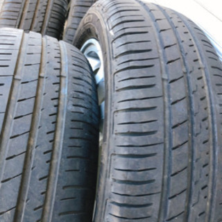 ダイハツ純正アルミホイール、タイヤ8分山