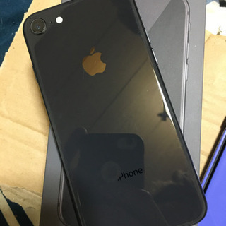 iPhone8 258G SIM解除済み　美品