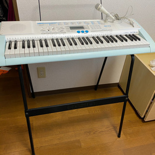 値下げ！カシオ　電子ピアノ　光るナビ　LK108 
