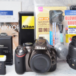 極上●超希少なブロンズ●Wi-Fi転送●簡単自撮り●ニコン D5200 安心のゆうパック代引き発送！送料、代引き手数料無料！ 極上○超希少なブロンズ○Wi-Fi転送○簡単自撮り○ニコン