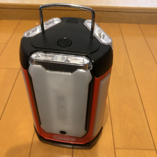 送料無料 展示品 Coleman Multi-Panel LED Lantern 3 panel ランタン