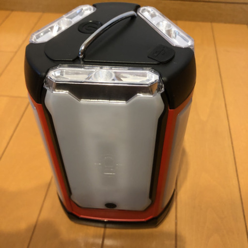 送料無料 展示品 Coleman Multi-Panel LED Lantern 3 panel ランタン