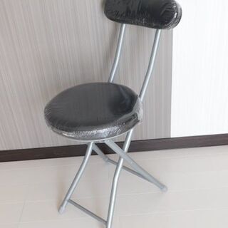 新品　折りたたみ パイプ チェア コンパクト 椅子