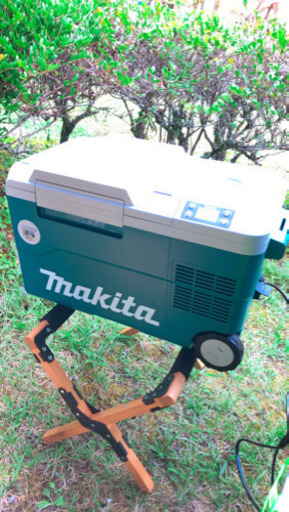 お取引中　最終値下げ　makita マキタ 保温　保冷温庫 冷蔵庫 クーラーボックス キャンプ アウトドア イベント 防災