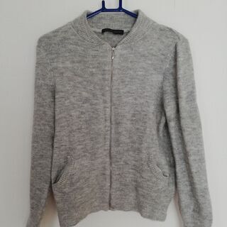 グレーのセーター　【L/XL】