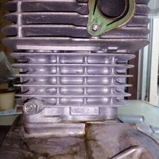 XR100モタード のエンジン HC07E エイプ100にも