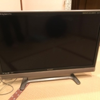 ジャンク品（電源入りません）　42型液晶テレビ