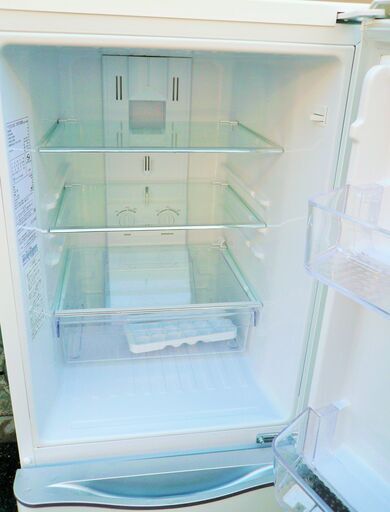 DR-C15AW レトロデザイン冷蔵庫 150L 人気モデル 大阪限定 DR-C15AW レトロデザイン冷蔵庫 150L 人気モデル 大阪限定 DR