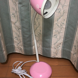 【値下げ、中古】ニトリ製 白熱灯電気スタンド