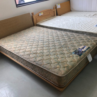 【リサイクルショップ八光　田上店　配達・設置OK】ベージュ　セミダブルベッド リサイクルショップ八光 田上店 配達・設置OK】ベージュ セミダブルベッド