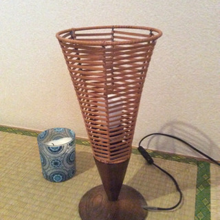 アジアン風　テーブルランプ