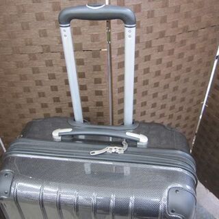 スイスモビリティ スーツケース TSAロック搭載 キャリーバック 鏡面仕上げ ブラック 黒 札幌市 東区