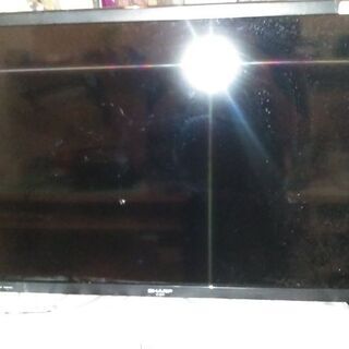 シャープ壁掛けテレビ32型 2014年製
