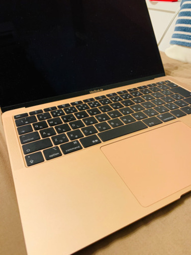 11/25在庫有】Macbook Air 2019年購入 Retina 充電40回 付属品箱有