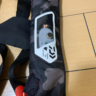 取引中　ダイワ　ライフジャケット　美品