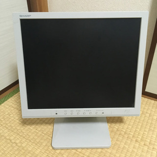 シャープ　液晶モニター