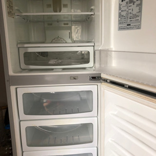 取引中　無料　冷凍庫が大きい冷蔵庫　動作確認済み