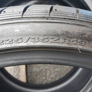 225/35R19 4本組 ハンコックベンタスV12EVO 溝たっぷり！