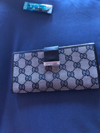 GUCCI 長財布 ちょい美品中古