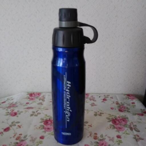 Thermosサーモス保冷専用水筒 750ml マリーゴールド 東長崎の家庭用品 その他 の中古あげます 譲ります ジモティーで不用品の処分 Thermosサーモス保冷専用水筒 750ml マリーゴールド 東長崎の家庭用品 その他 の中古あげます 譲ります ジモティーで不用品の処分