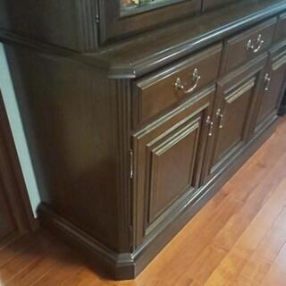 お得！！最終値下げ！！アンティーク食器棚