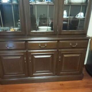 お得！！最終値下げ！！アンティーク食器棚