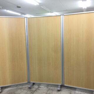 中古　パーテーション　折りたたみ3連　3面衝立　間仕切り　キャス...