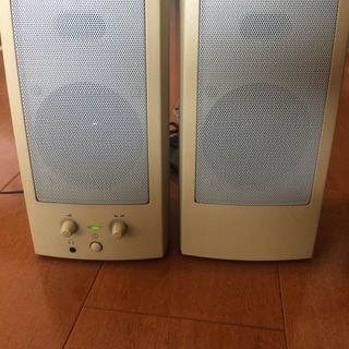 Apple Design Powered Speakers （ア...