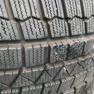 タイヤ4本セット　スタッドレス