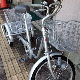 大人用三輪車(前輪20吋/後輪16吋)シングル/シルバー