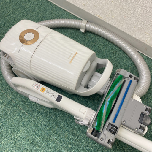 配達無料地域あり＊パナソニック 紙パック式掃除機 Jコンセプト 2018年製＊