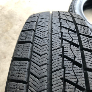 ブリジストン　vrx  スタッドレス　9分山