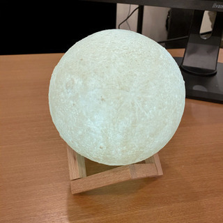 インスタ映えする月模型の照明