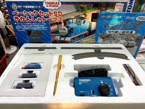 Nｹﾞｰｼﾞ鉄道模型ベーシックセットSD機関車トーマス パワーユニット付