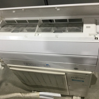 FUJITSU  2.2kw ルームエアコン  nocria AS-C22G-W 2018年