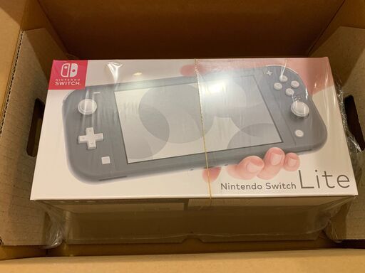 新品未開封：ニンテンドー スイッチライト／Nintendo Switch Lite 