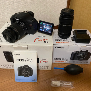 【売却済み】一眼レフカメラ Canon EOSKissx5ダブル...