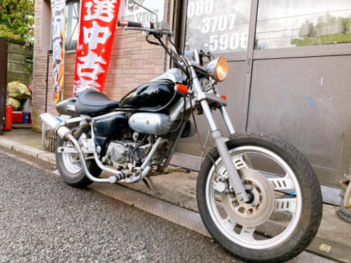 ホンダ　マグナ50  2本出しマフラーカスタム