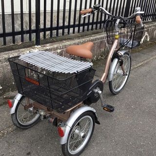 引き取り限定　フランスベッド　三輪電動アシスト自転車 リハテック　三輪自転車 引き取り限定 フランスベッド 三輪電動アシスト自転車 リハテック 三輪