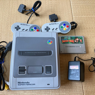 ★超美品　スーパーファミコン　本体　HVC-002 カセット付き...