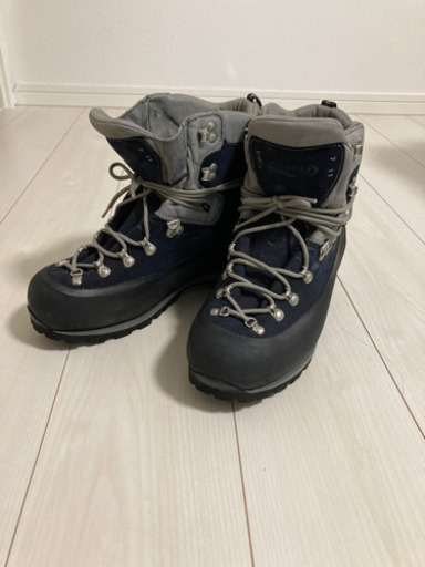 冬山雪山登山靴 Aku アク あきかず 京王多摩センターの家具の中古あげます 譲ります ジモティーで不用品の処分 冬山雪山登山靴 Aku アク あきかず 京王多摩センターの家具の中古あげます 譲ります ジモティーで不用品の処分