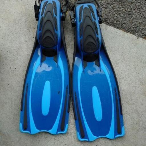 Cressi-sub REACTION S-Mサイズ フィン www.franchiseko.com