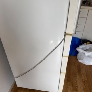 冷蔵庫(sanyo製) 4ドア 白 355L 2011年製
