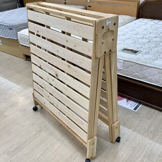 木製折り畳みベッドをご紹介