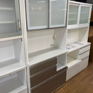 ニトリ 2枚扉レンジボード シルバー×ホワイト
