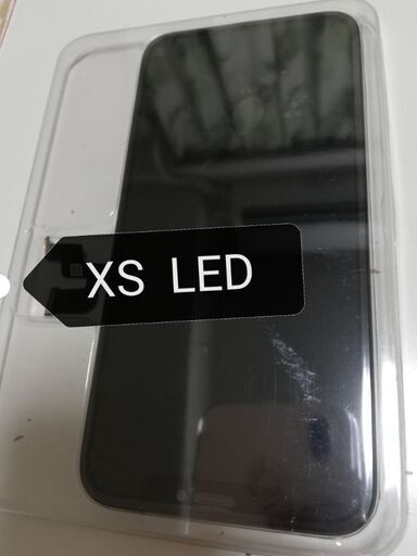iPhoneXSフロントパネル　LED