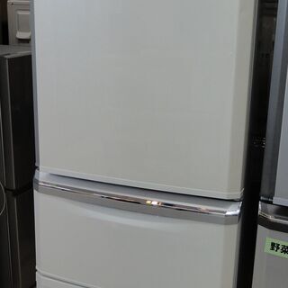 MITSUBISHI/三菱 3ドア冷蔵庫 370L MR-C37S-W 2011年製【ユーズドユーズ名古屋天白店】J282 MITSUBISHI/三菱 3ドア冷蔵庫 370L MR-C37S-W 2011年製
