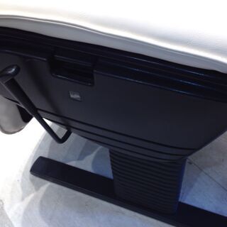 ★2229★タカラベルモント　エステベッド　悠々美顔 R　SC-A02MR　マッサージ 　エステサロン　リラクゼーション